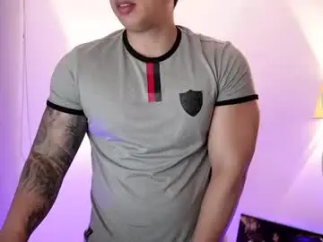 Chaturbate Free Porn Cam of appolo_allen