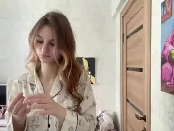 Chaturbate Live Sex Cam of crystalstipp