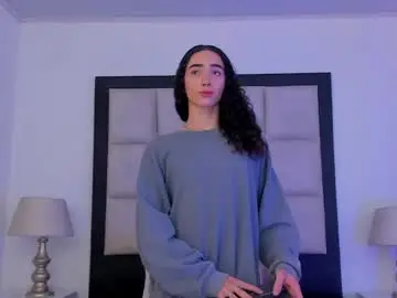 Chaturbate Free Live Porn of tiny_thomm