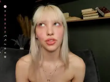 Chaturbate Free Porn Cam of _shiningstar