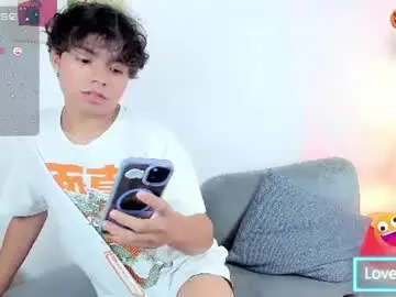 Chaturbate Live Sex of honeymoon_sariel