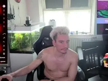 Chaturbate Free Porn Cam of rayzel31