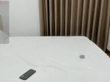 Chaturbate Live Porn of sophia_squirtits