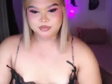 Chaturbate Free Live Porn of ellise_husson