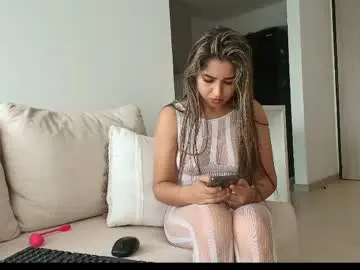 Chaturbate Live Sex Cam of cloe_eevans