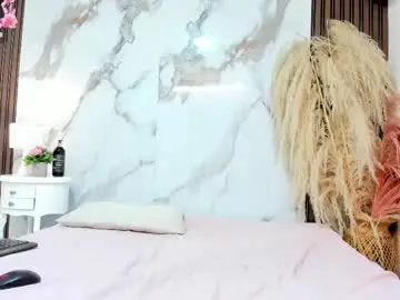 Chaturbate Free Live Porn of dulcemia25