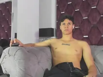 Chaturbate Best live sex cam show of tonybenedetti