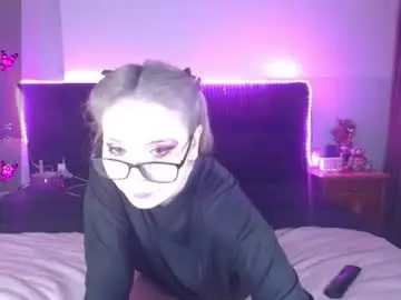 Chaturbate Sex Cam of shysweetrish