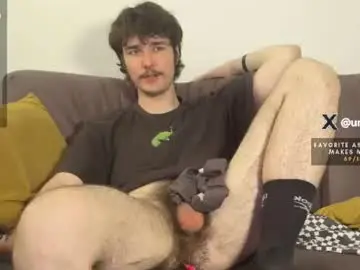 Chaturbate Live Sex Cam of marksibul