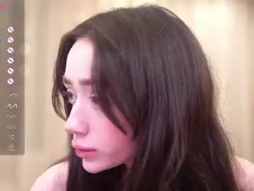 Chaturbate Free Porn Cam of queenelia