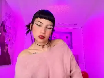Chaturbate Live Sex Cam of allayah_tk