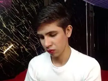 Chaturbate Adult Webcam of joshua_saenz_