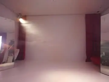 Chaturbate Live Sex Cam of _meganmeow_
