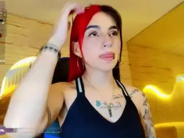 Chaturbate Free Live Porn of moon_red_r