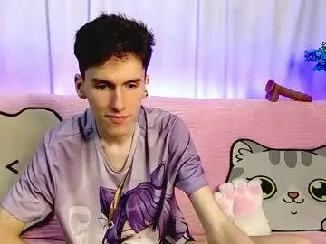 Chaturbate Live Sex Cam of goodboyluca