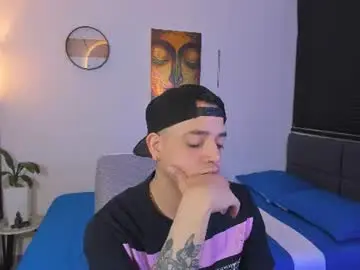 Chaturbate Live Porn of kendel_dimitri