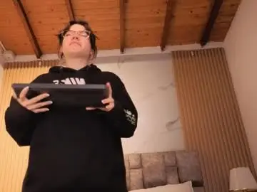 Chaturbate Best live sex cam show of alkivamoon