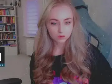 Chaturbate Free Porn Cam of kira_love_sleep