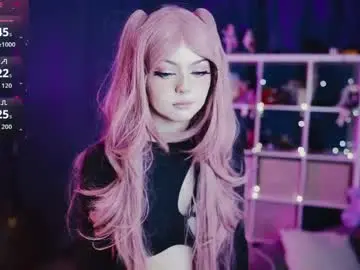 Chaturbate Live Sex Cam of madnessalise