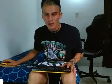 Chaturbate Sex Chat of bray_hotboy