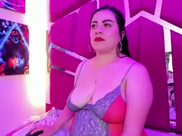 Chaturbate Adult Video Chat of emilyy_moon_
