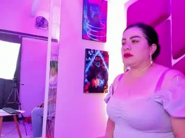 Chaturbate Watch Live Sex Cams of emilyy_moon_