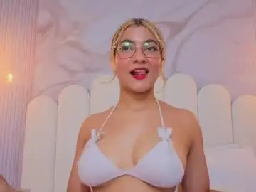 Chaturbate Adult Video Chat of evaa_honey