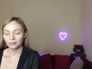 Chaturbate Adult Webcam of mikkey_mouse8
