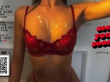 Chaturbate Sex Chat of lucylia_