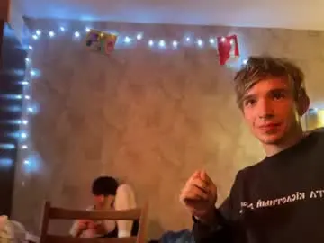Chaturbate Adult Video Chat of stralght_twinks