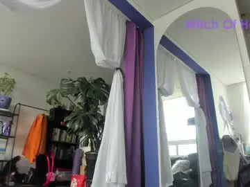 Chaturbate Live Porn of witchofhearts