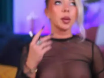 Chaturbate Best live sex cam show of redlaraa