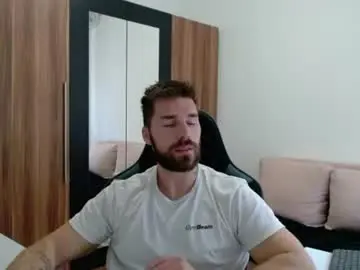 Chaturbate Sex Chat of darius_94