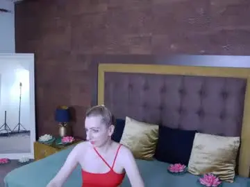 Chaturbate Adult Webcams of evelynreagan