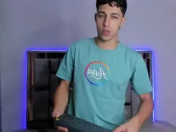 Chaturbate Live Sex of orionblaze69_