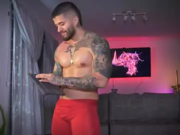 Chaturbate Live Sex Cam of frankfarrellx