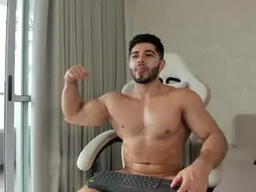 Chaturbate Adult Video Chat of thiago_moretti
