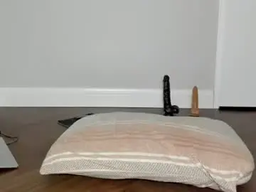 Chaturbate Sex Cam of bigtroublelittlechina