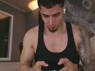 Chaturbate Adult Video Chat of camiloalvarezzz3