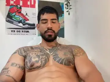Chaturbate Sex Cam of myke_esthetic