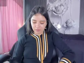 Chaturbate Watch Live Sex Cams of cherrybombs_