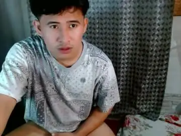 Chaturbate Live Sex Cam of jamesthebigcockxxx