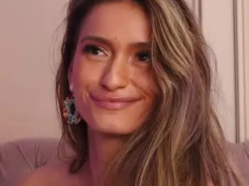 Chaturbate Free Porn Cam of mayavixxen