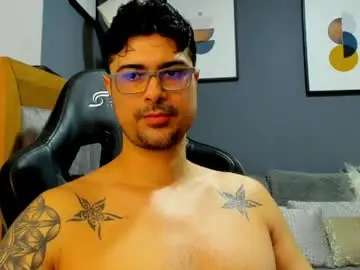 Chaturbate Live Sex of adam_clarke