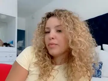 Chaturbate Adult Video Chat of theislandgirl