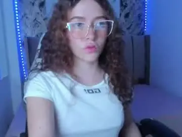Chaturbate Sex Cam of tinysophi