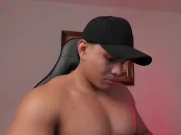 Chaturbate Sex Cam of roy__constance