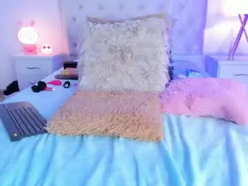 Chaturbate Live Sex Cam of maithe_022