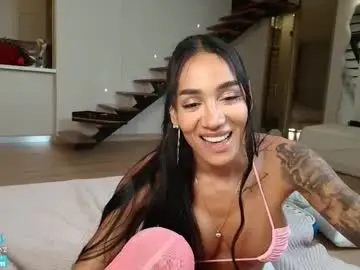 Chaturbate Live Sex of sweetlaurasaenz