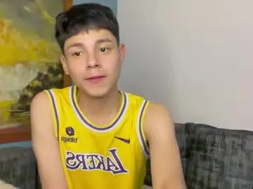 Chaturbate Adult Video Chat of andy_belier
